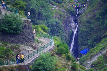 Amritsar Dharamshala Mcleodganj Tour