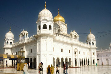 Amritsar Gurudwara Darshan from Amritsar